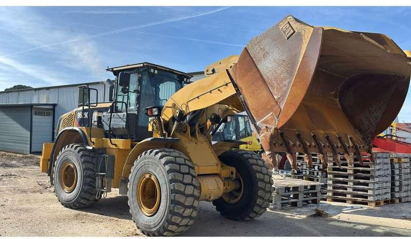 Chargeuse sur pneus Caterpillar 962K