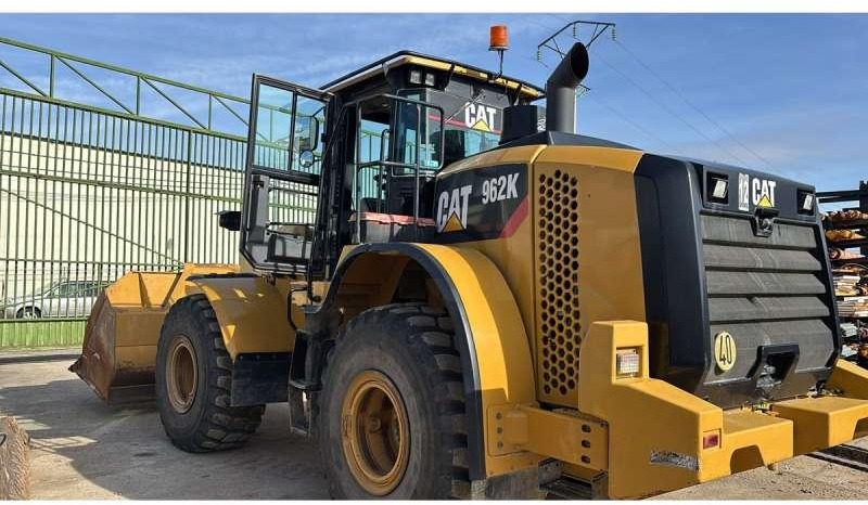 Chargeuse sur pneus Caterpillar 962K