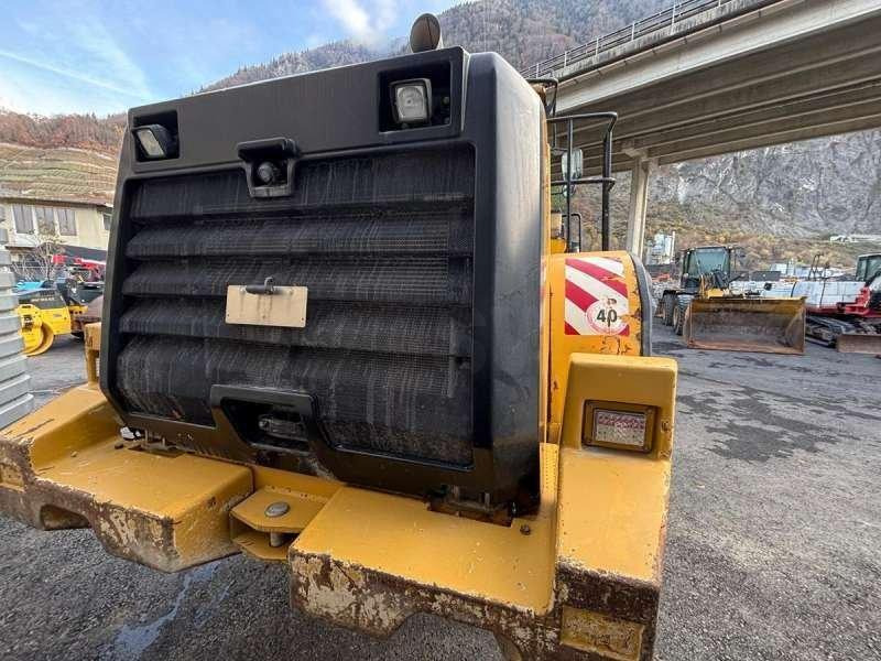 Chargeuse sur pneus Caterpillar 962K