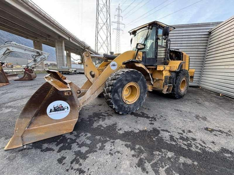 Chargeuse sur pneus Caterpillar 962K