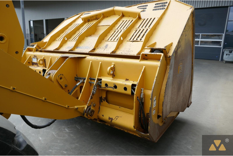 Chargeuse sur pneus Caterpillar 962M