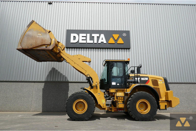 Chargeuse sur pneus Caterpillar 962M