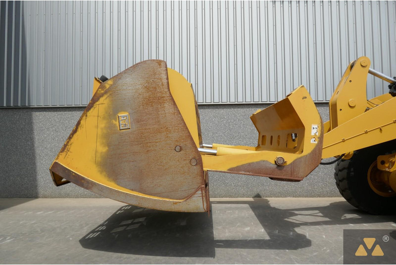 Chargeuse sur pneus Caterpillar 962M