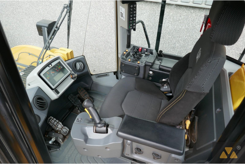 Chargeuse sur pneus Caterpillar 962M