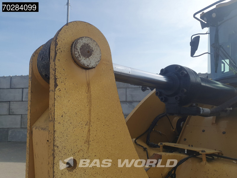 Chargeuse sur pneus Caterpillar 962 M GERMAN MACHINE