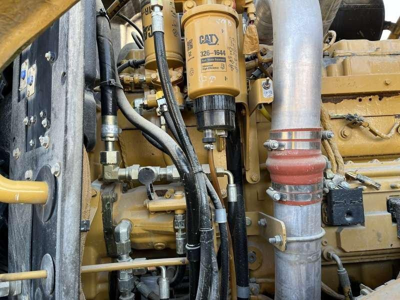 Chargeuse sur pneus Caterpillar 966G
