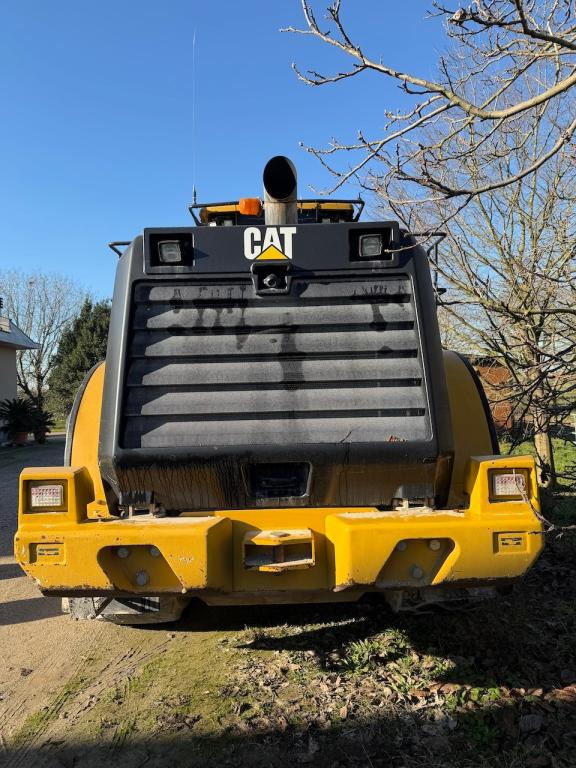 Chargeuse sur pneus Caterpillar 966K