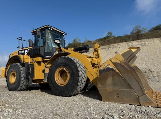 Chargeuse sur pneus Caterpillar 966M