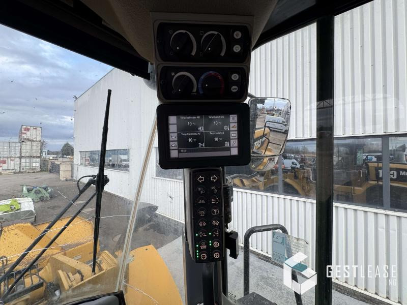 Chargeuse sur pneus Caterpillar 966M