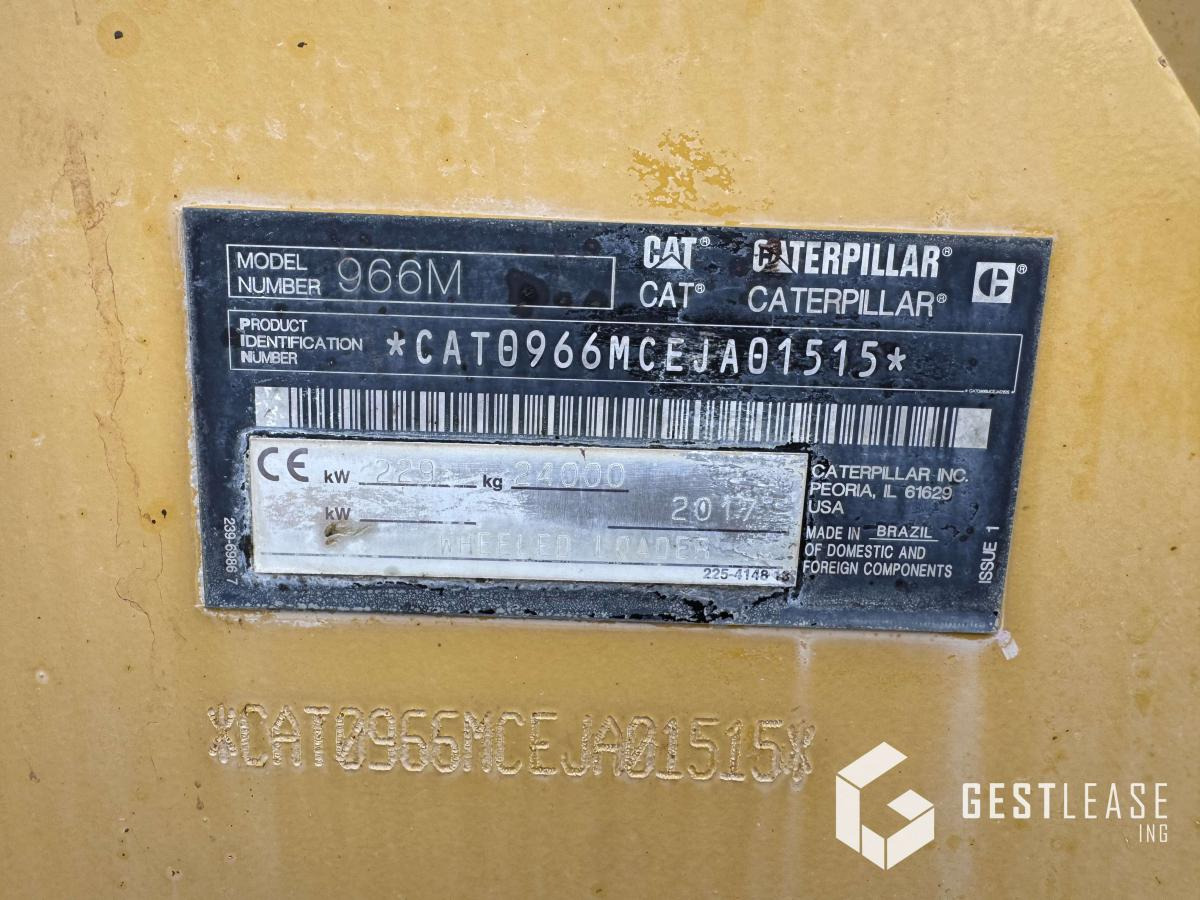 Chargeuse sur pneus Caterpillar 966M