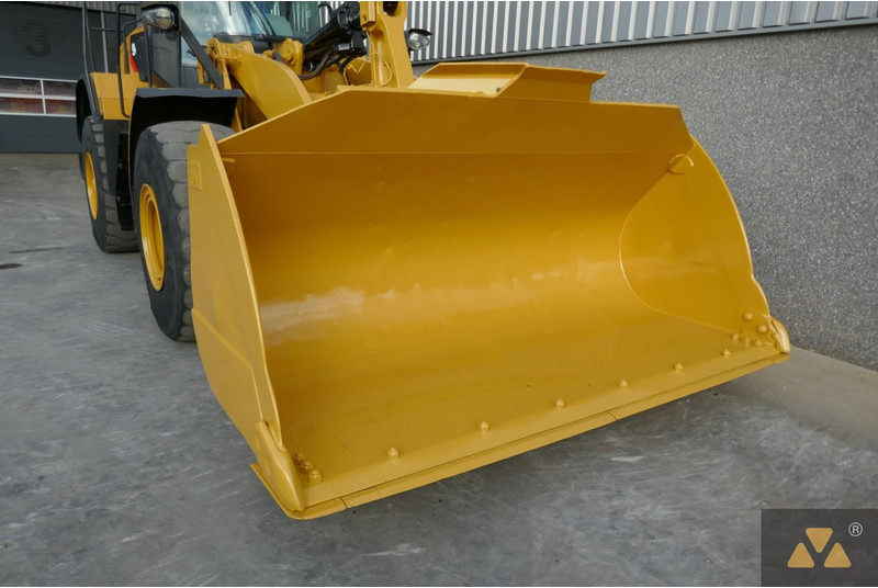 Chargeuse sur pneus Caterpillar 966M