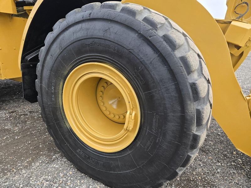 Chargeuse sur pneus Caterpillar 966MXE