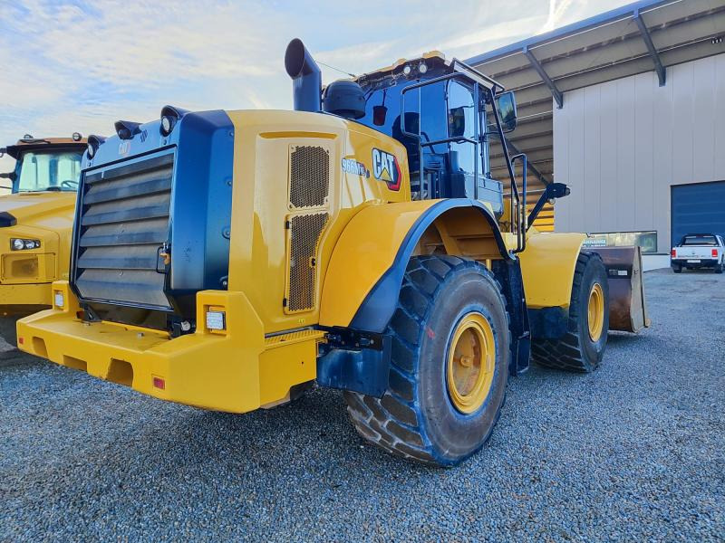 Chargeuse sur pneus Caterpillar 966M XE
