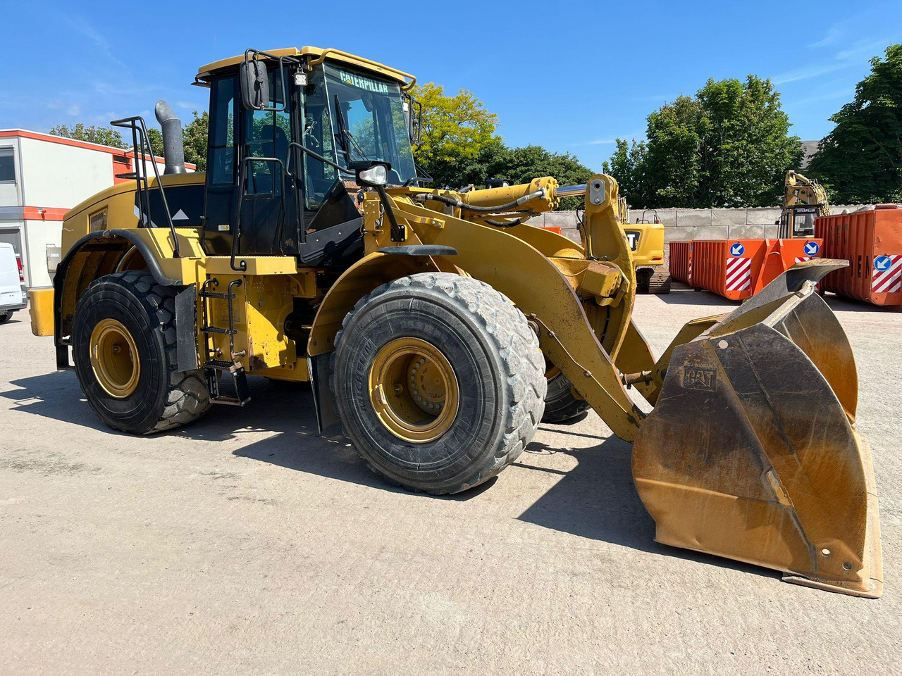 Chargeuse sur pneus Caterpillar 966 H