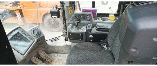 Chargeuse sur pneus Caterpillar 966 K