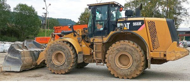 Chargeuse sur pneus Caterpillar 966 K