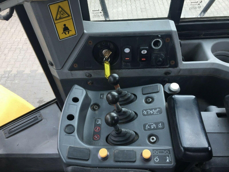 Chargeuse sur pneus Caterpillar 966 K