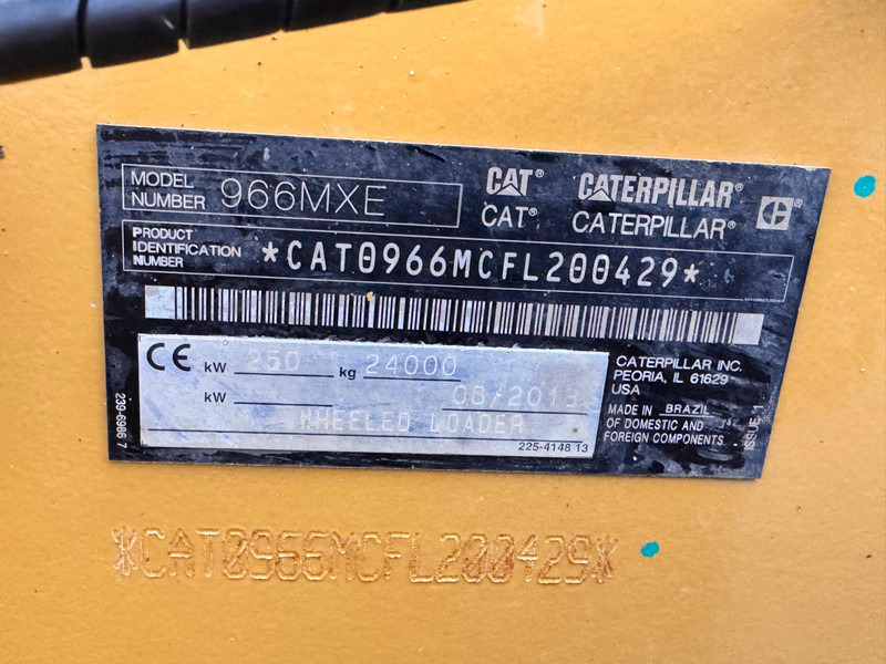 Chargeuse sur pneus Caterpillar 966 M NVT