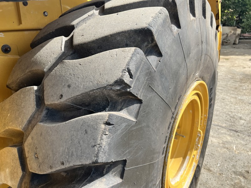 Chargeuse sur pneus Caterpillar 966 M-XE (110934)