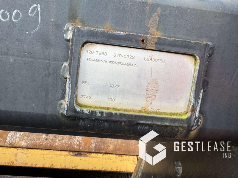 Chargeuse sur pneus Caterpillar 972K