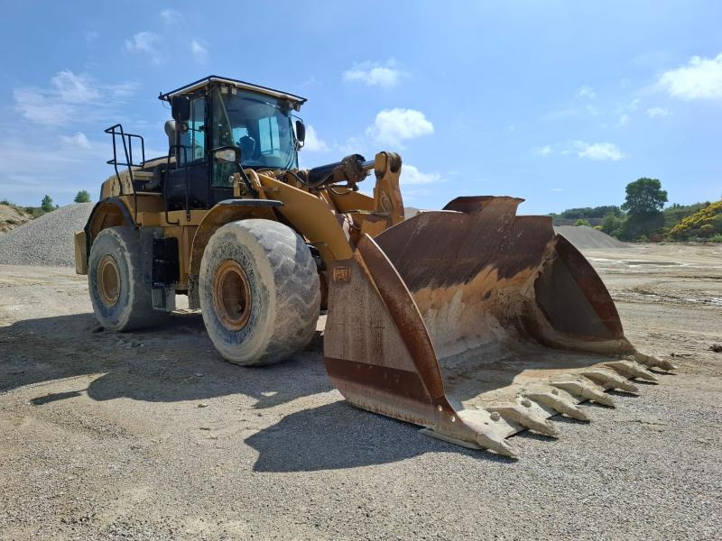 Chargeuse sur pneus Caterpillar 972K
