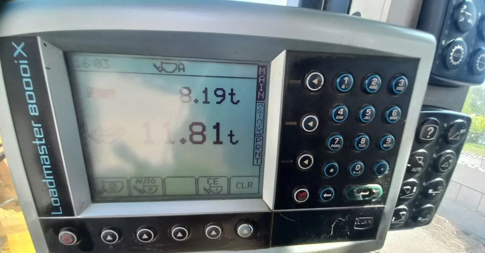 Chargeuse sur pneus Caterpillar 972K