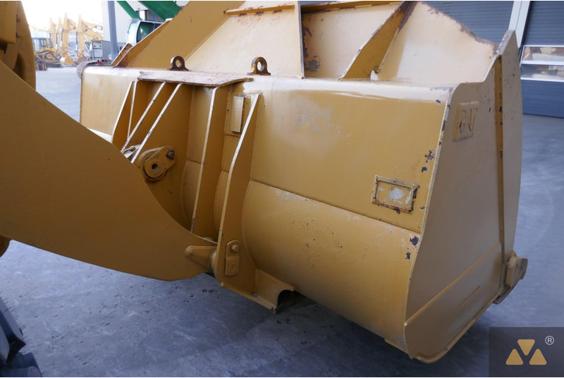 Chargeuse sur pneus Caterpillar 972M