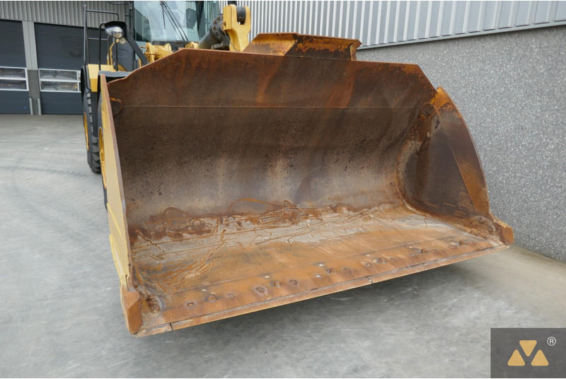 Chargeuse sur pneus Caterpillar 972M