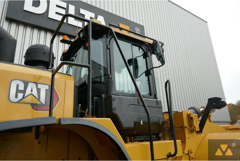 Chargeuse sur pneus Caterpillar 972M