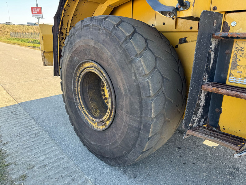 Chargeuse sur pneus Caterpillar 972M