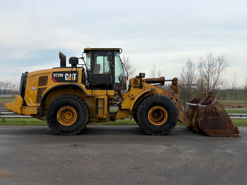 Chargeuse sur pneus Caterpillar 972M
