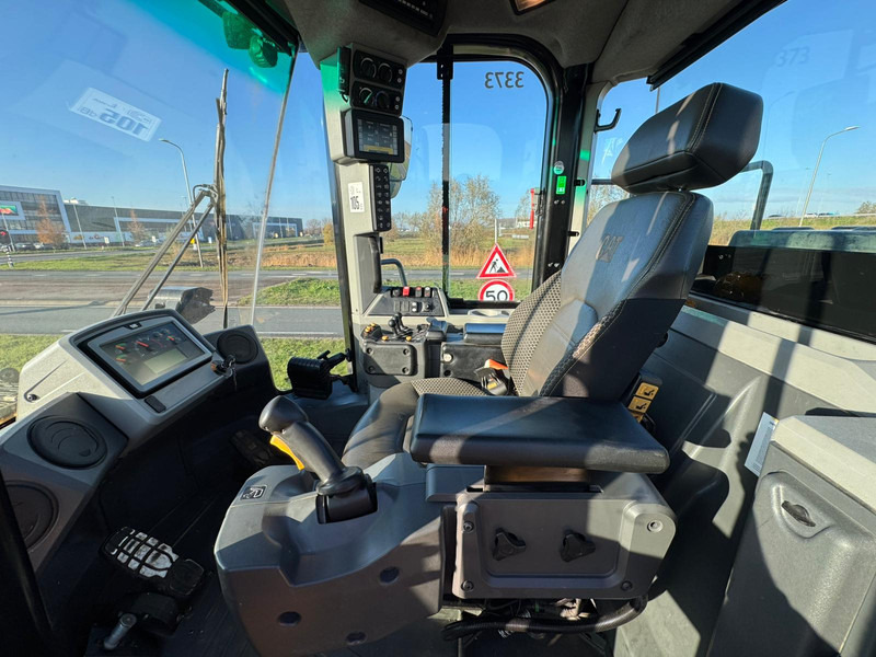 Chargeuse sur pneus Caterpillar 972M XE High Lift