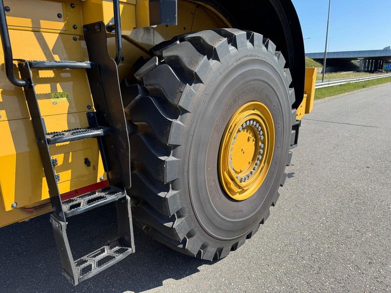 Chargeuse sur pneus Caterpillar 980