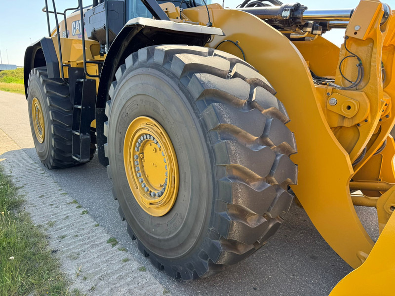 Chargeuse sur pneus Caterpillar 980