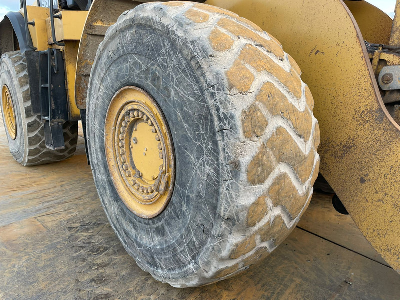 Chargeuse sur pneus Caterpillar 980K