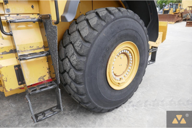 Chargeuse sur pneus Caterpillar 980M