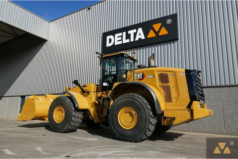 Chargeuse sur pneus Caterpillar 980M