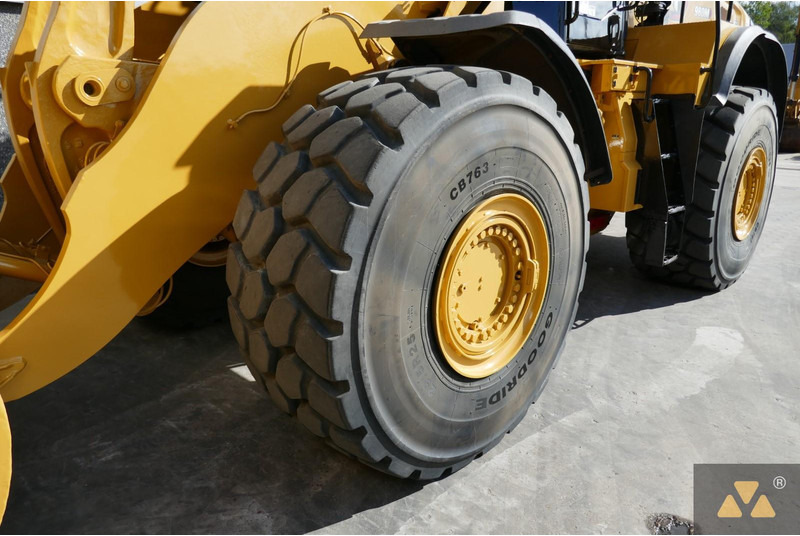 Chargeuse sur pneus Caterpillar 980M