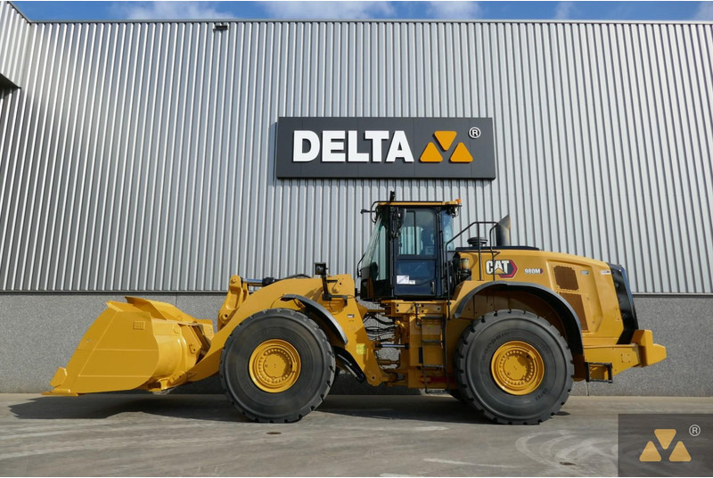 Chargeuse sur pneus Caterpillar 980M