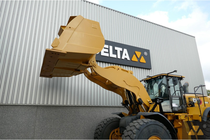 Chargeuse sur pneus Caterpillar 980M