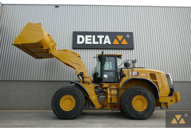 Chargeuse sur pneus Caterpillar 980M