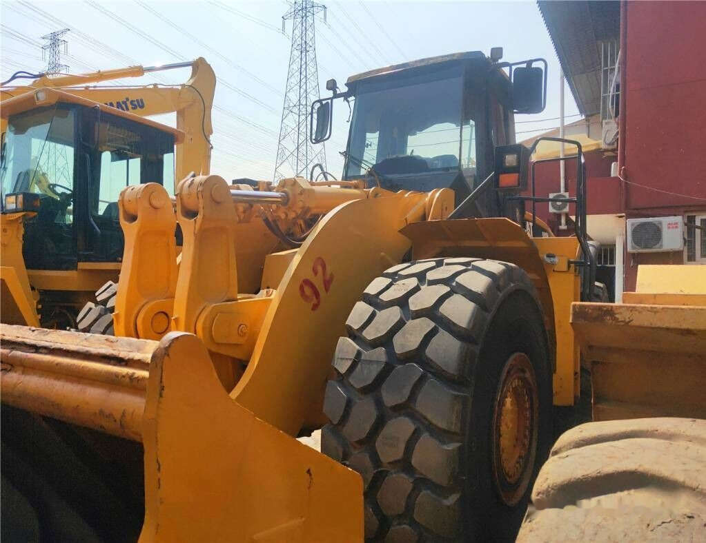 Chargeuse sur pneus Caterpillar 980 H