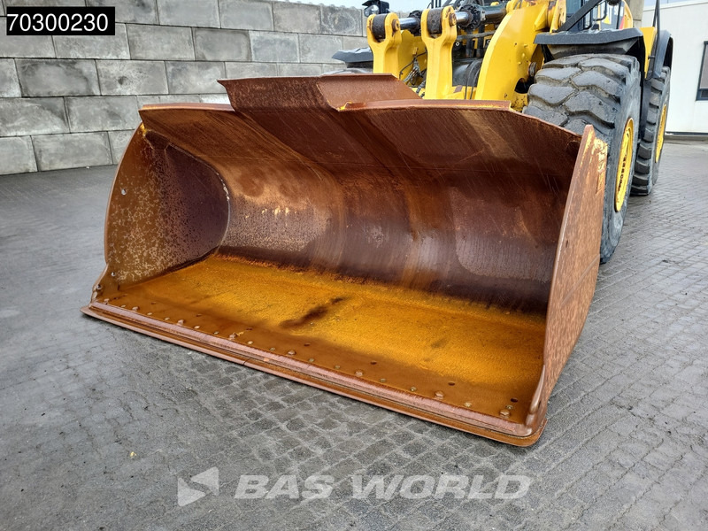 Chargeuse sur pneus Caterpillar 980 M