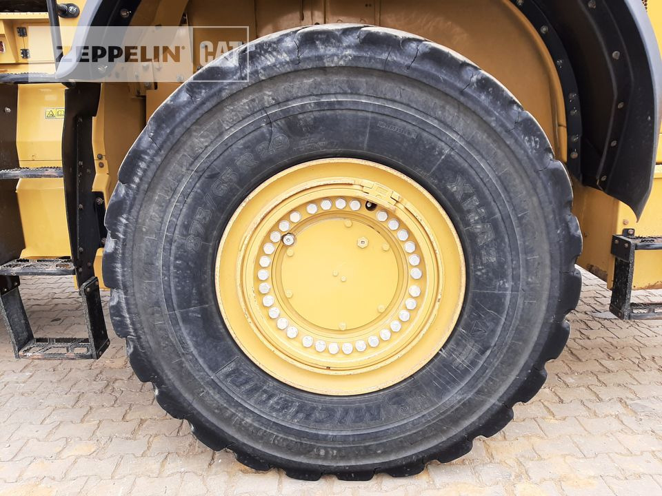 Chargeuse sur pneus Caterpillar 982M