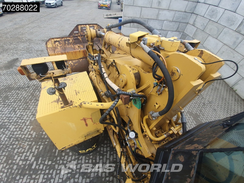 Chargeuse sur pneus Caterpillar 988 H