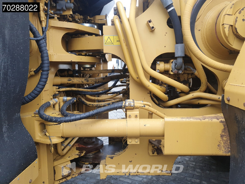 Chargeuse sur pneus Caterpillar 988 H