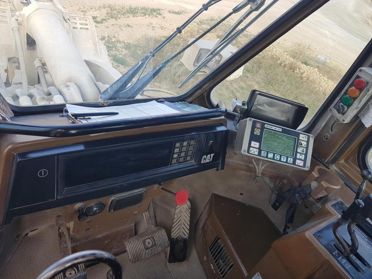 Chargeuse sur pneus Caterpillar 992D