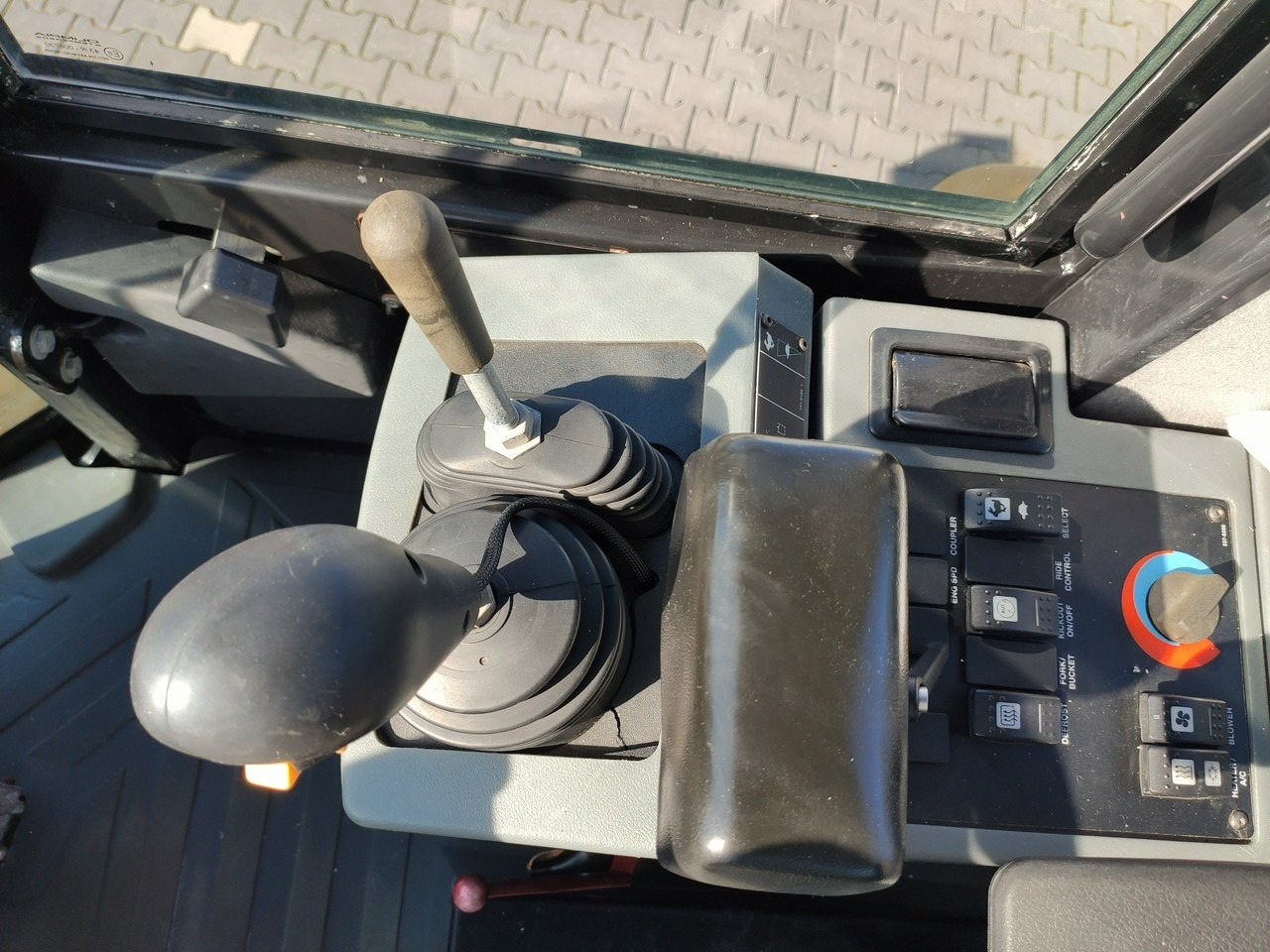 Chargeuse sur pneus Caterpillar Cat 914G