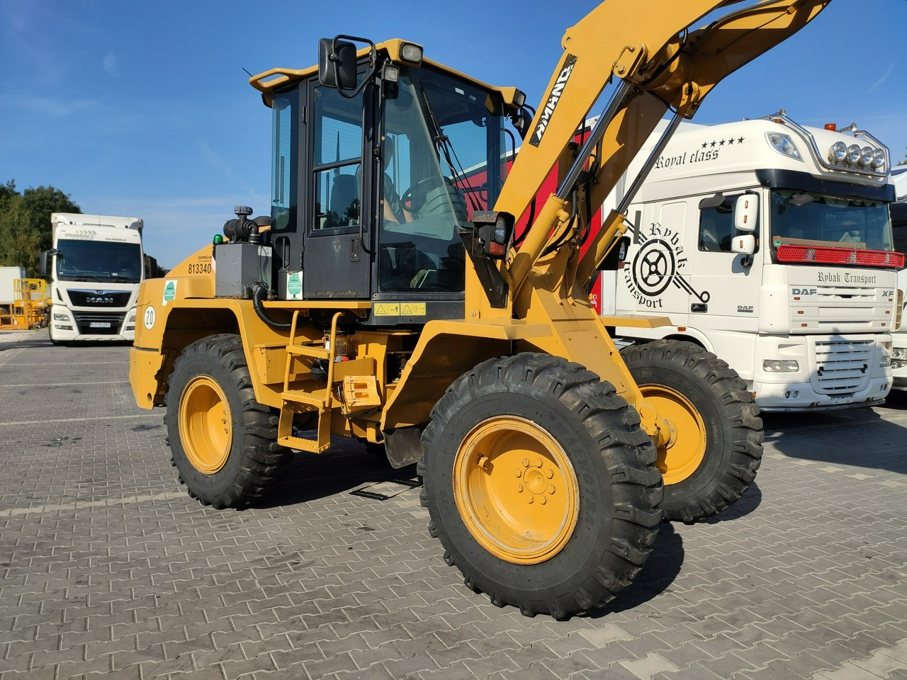 Chargeuse sur pneus Caterpillar Cat 914G
