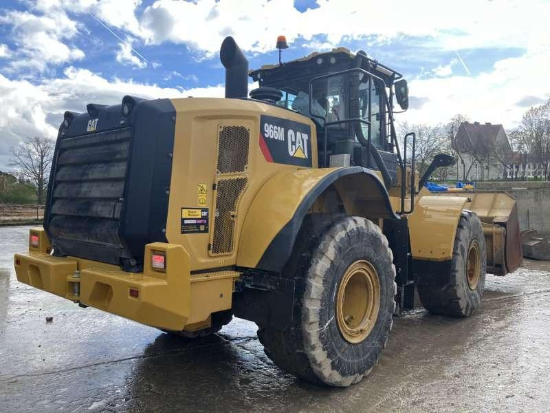Chargeuse sur pneus Caterpillar Chargeur sur Pneus 966M